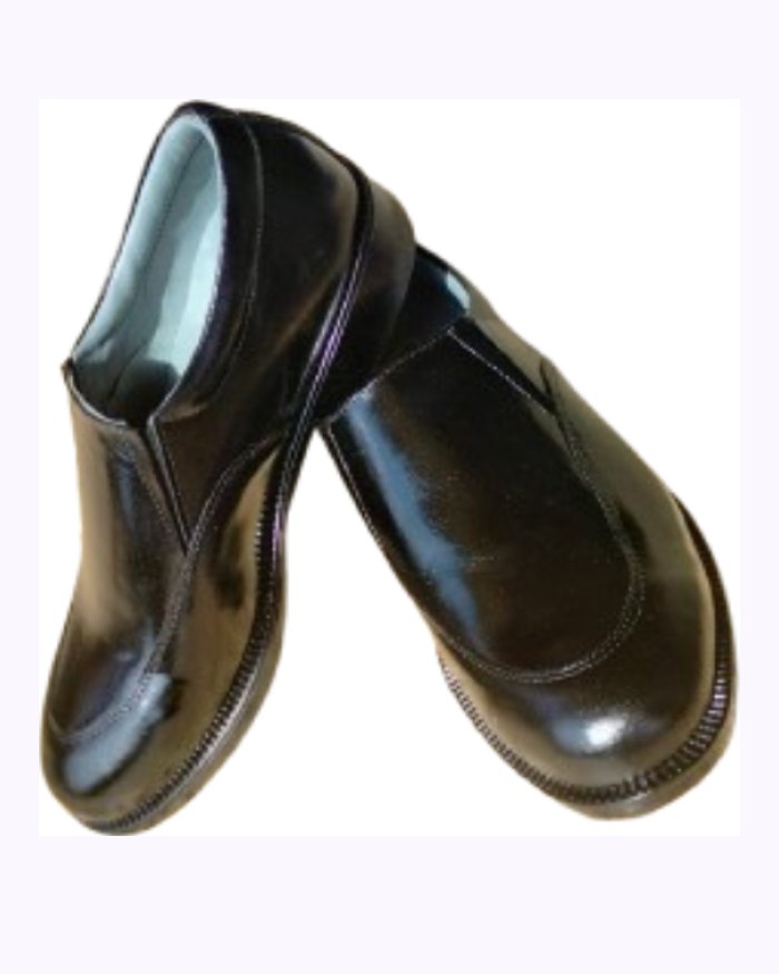 Men's Black Shoes, Size 10