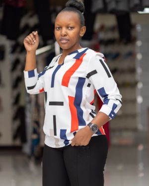 Ladies Blouses – Flowered – Size 40,42,48